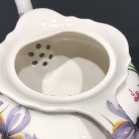 VTG Sadler Spring Floral Teapot Iris Narcissus Wildflowers Made in England EUC ! - Picture 10 of 14